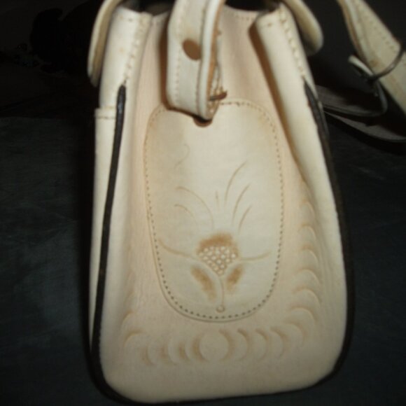 Vintage Genuine Leather Hand Tooled Embossed Mexican Handbag - Picture 5 of 12